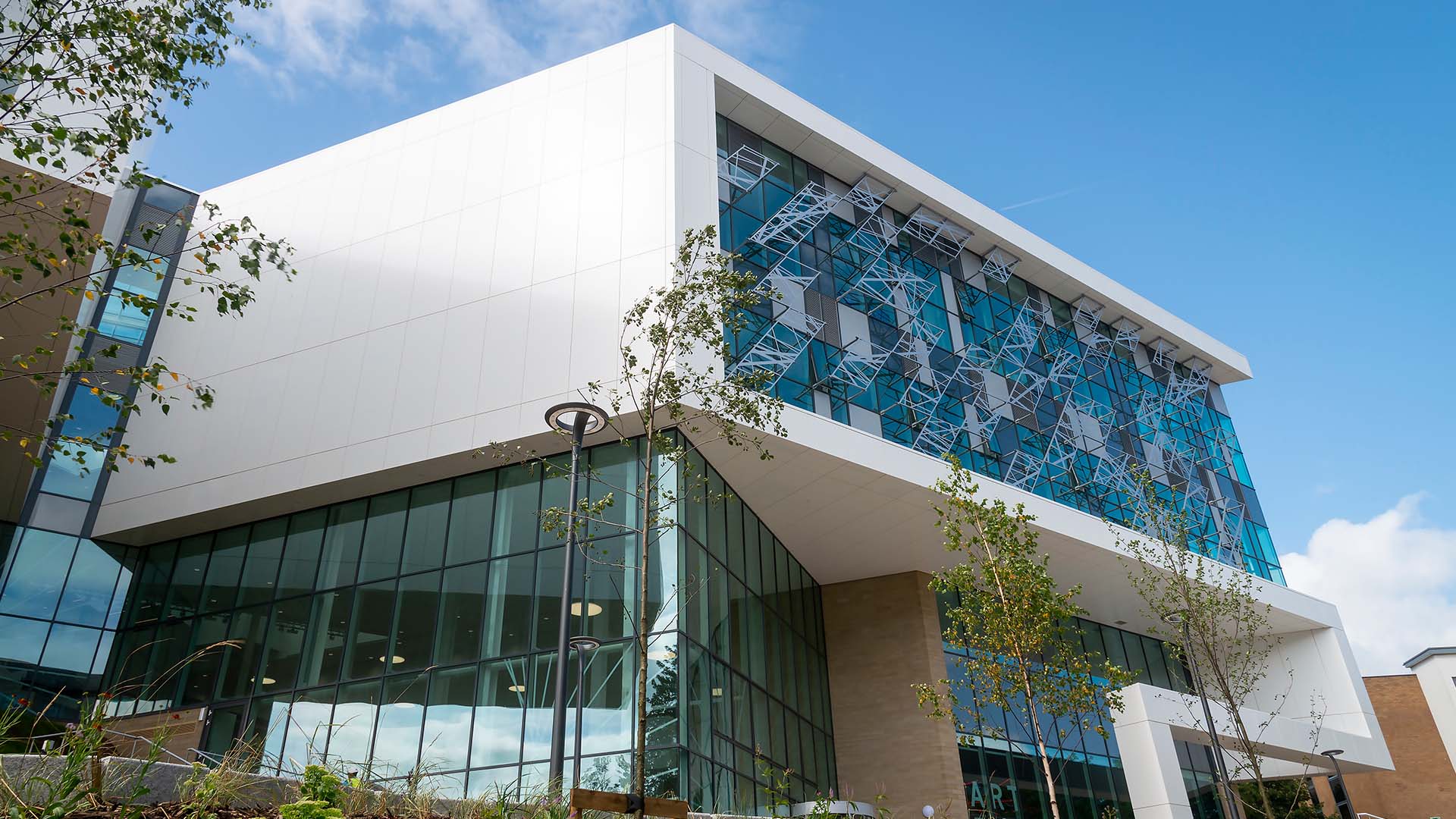 Barbara Hepworth outdoor image side of building
